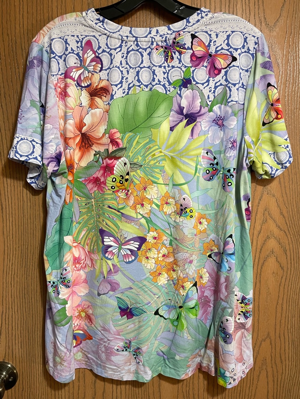 Johnny Was Multicolor Butterfly Tee - Picture 4 of 4